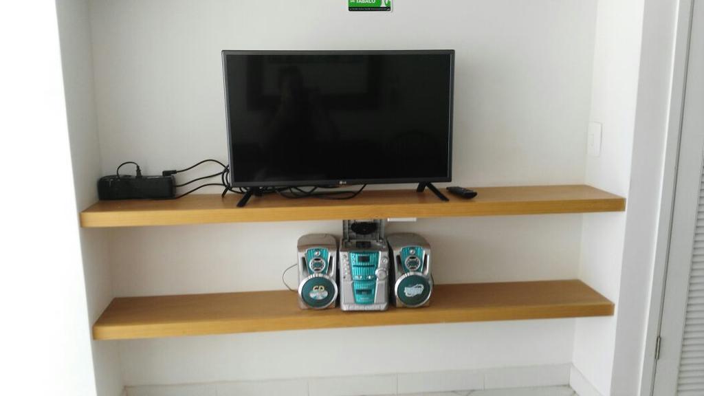 Apartamento En El Centro De San Andres Islas Con Vista Al Mar- Edificio Bay Point 703 Buitenkant foto
